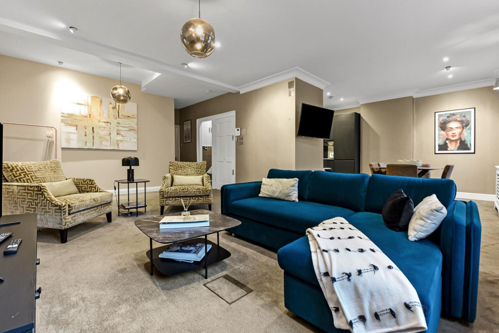 Mayfair With Private Terrace- 2 Bed Londres